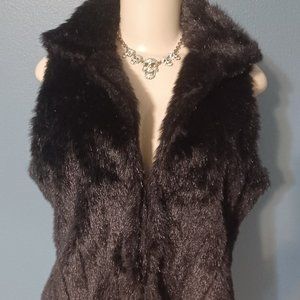 Black faux fur women's vest